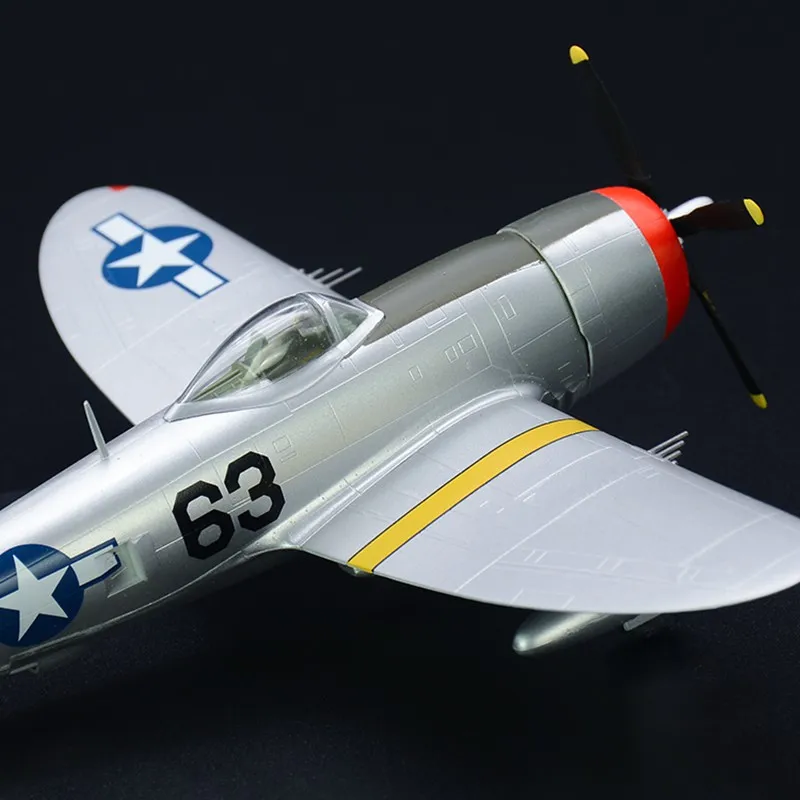 Iš anksto pastatytas 1/72 Republic P-47D P-47 Thunderbolt 