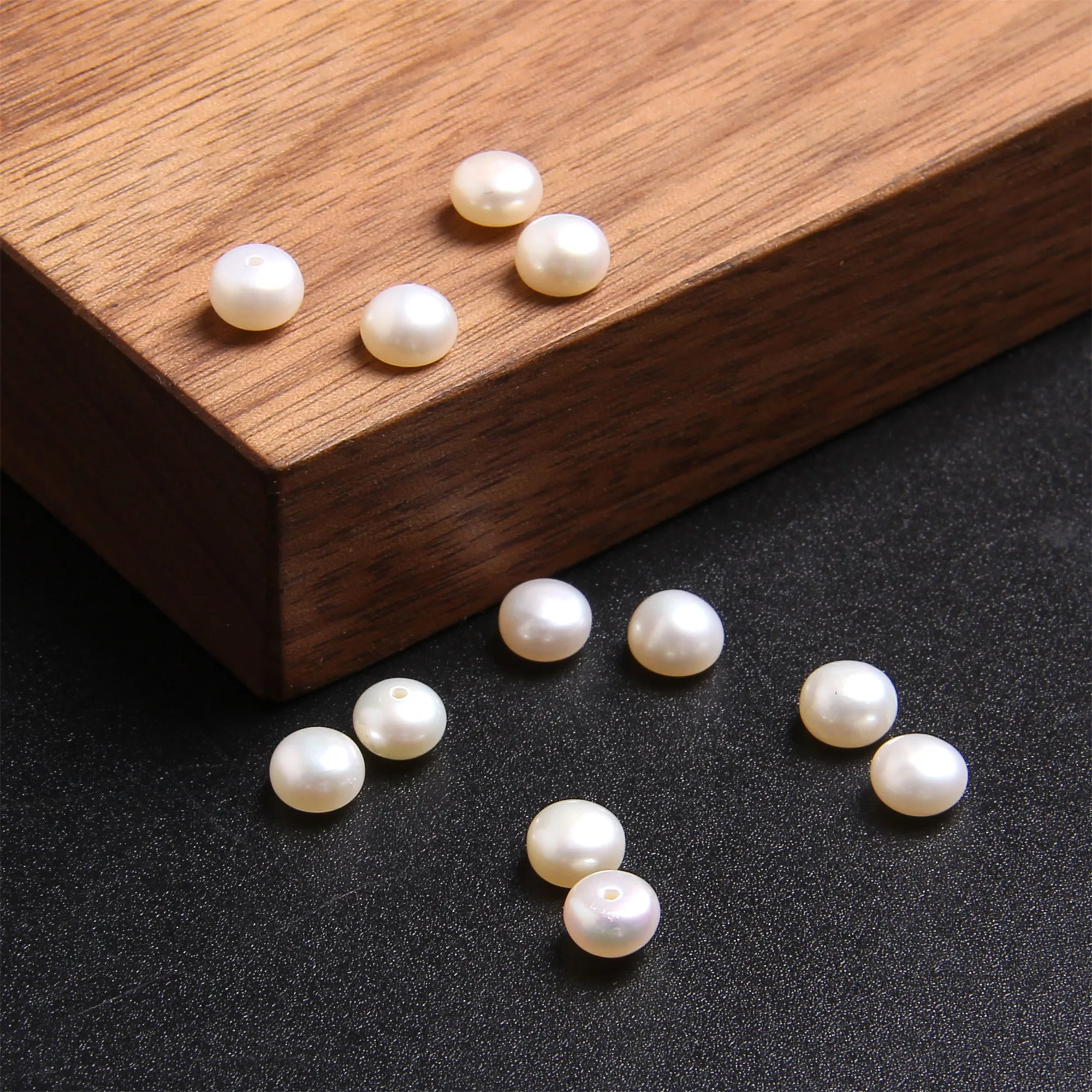4mm AAA Natūralių Gėlo vandens Perlai Pusiau Apvalių Perlų Balta Mygtuką Monetos Prarasti Duonos Perlų Karoliukai Už Apyrankės Juvelyrikos Priėmimo 