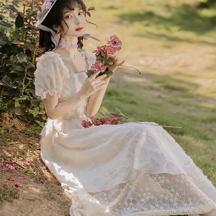 Prancūzijos retro mergina palace stiliaus nėrinių siuvinėta suknelė moteriška vasaros temperamentas aikštėje apykaklės burbulas rankovės pasakų suknelė