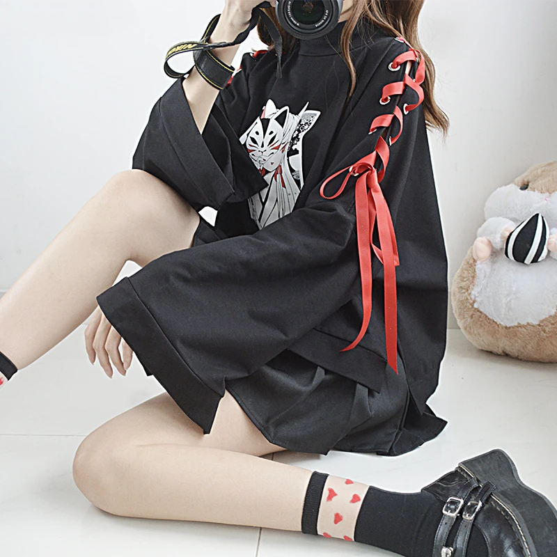 Japonijos Negabaritinių Spausdinti Anime Hoodie Moterų Gotikos Gatvės Kietas Juodas Megztinis Harajuku Merginos Kawaii Komiksų Apkarpytos Palaidinukė
