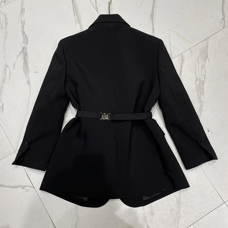 Rudenį ir žiemą naują nišą dizaino mažas kostiumas moterims atsitiktinis mados juoda vientisos spalvos diržas mažas maišelis striukė