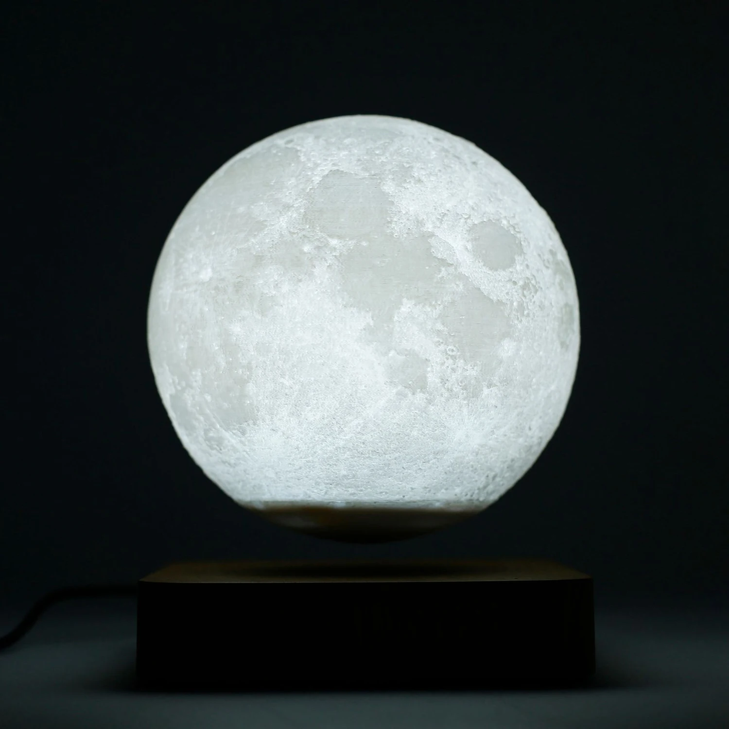 LED Besisukantis 3D Mėnulio Lempos Touch Magnetic Levitation Naktį šviesos Miegamojo Puošimas Stalo Lempa Naujųjų metų Dovana Dekoratyvinės Šviesos
