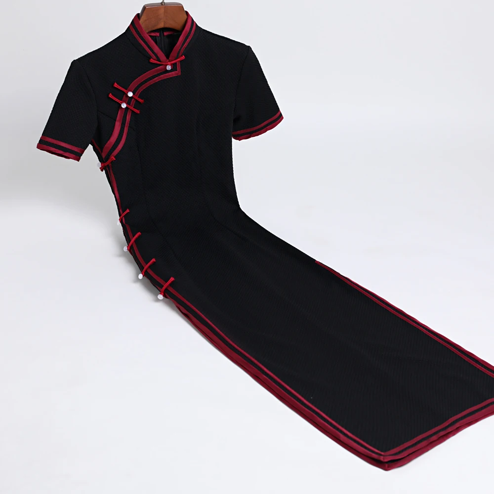 Trumpas Rankovės Elegantiškas siūlės Pusėje padalinta Kinijos Vakarą Pokylių Šalis Suknelė Juodos Ilgos Suknelės Cheongsam