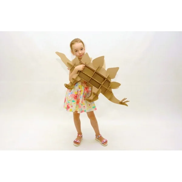 Žaislas pagamintas iš kartono namų dinozauras: Stegosaurus