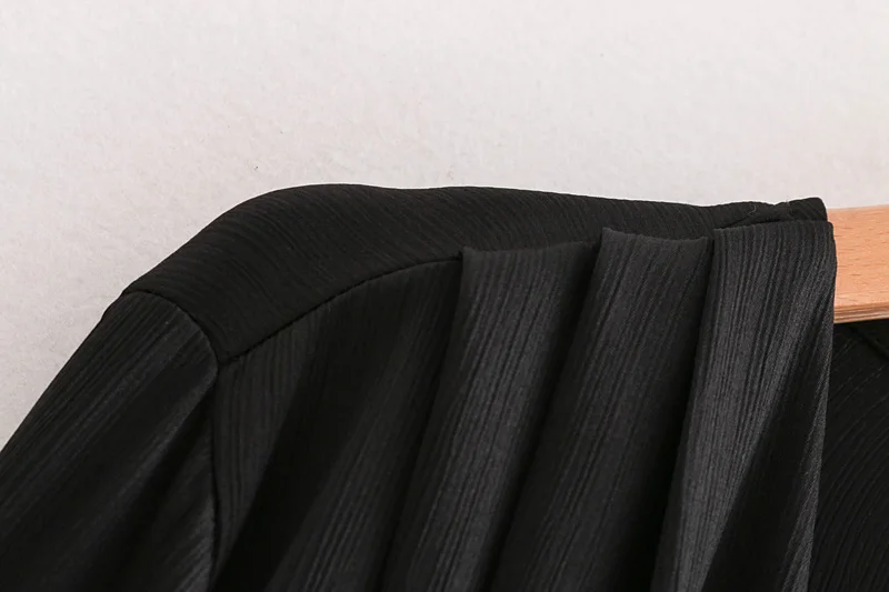 Bella Filosofija 2018 Retro seksualus kryžiaus v-kaklo, ilgomis rankovėmis juoda bodysuit marškinėliai atsitiktinis plisuotos siamo palaidinė playsuits moterims