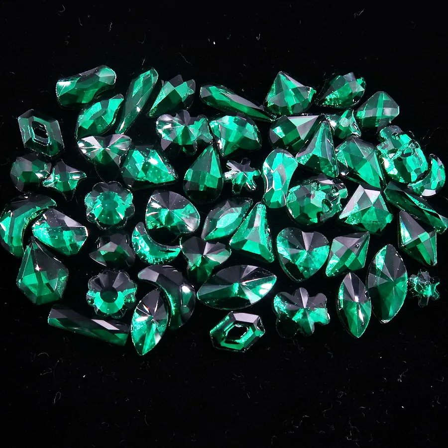 Formų derinys 50pcs/maišas Smaragdo spalvos flatback stiklas, Krištolas kalnų krištolas aplikacijos klijai ant nagų dailės handimade Amatų pasidaryk pats apdailos