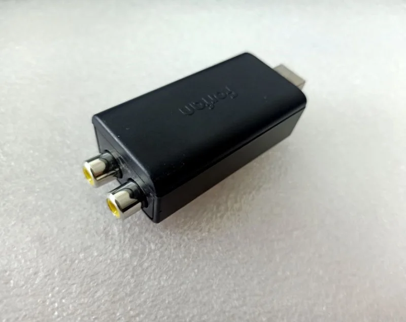 Ouchuangbo USB video išvestis konverteris A6 2012-2018