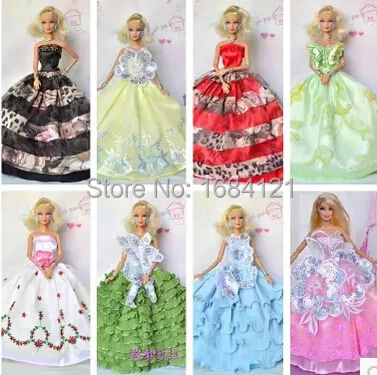 Nemokamas Pristatymas,15items= Dress + Batai + Pakabos, Rankų darbo Suknelė Suknelė Drabužius Barbie Lėlės, 100 stilių pasirinkti