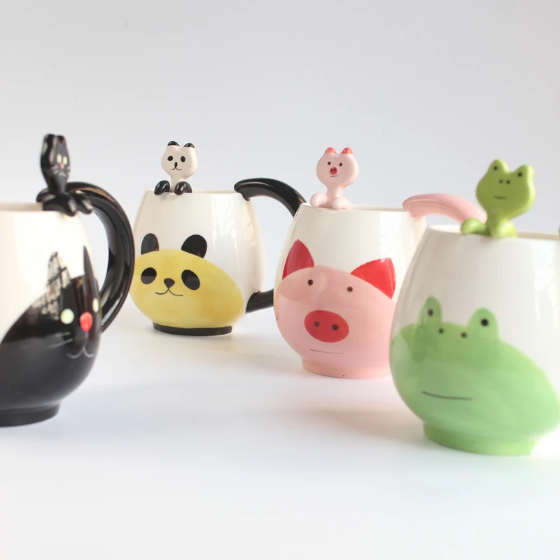 Rankomis dažyti Kavos Puodelio,Animacinių filmų Puikus Kinijos Panda/Varlių/Cat/Kiaulių Keramikos Puodelis Arbatos puodelio įtraukti šaukštas