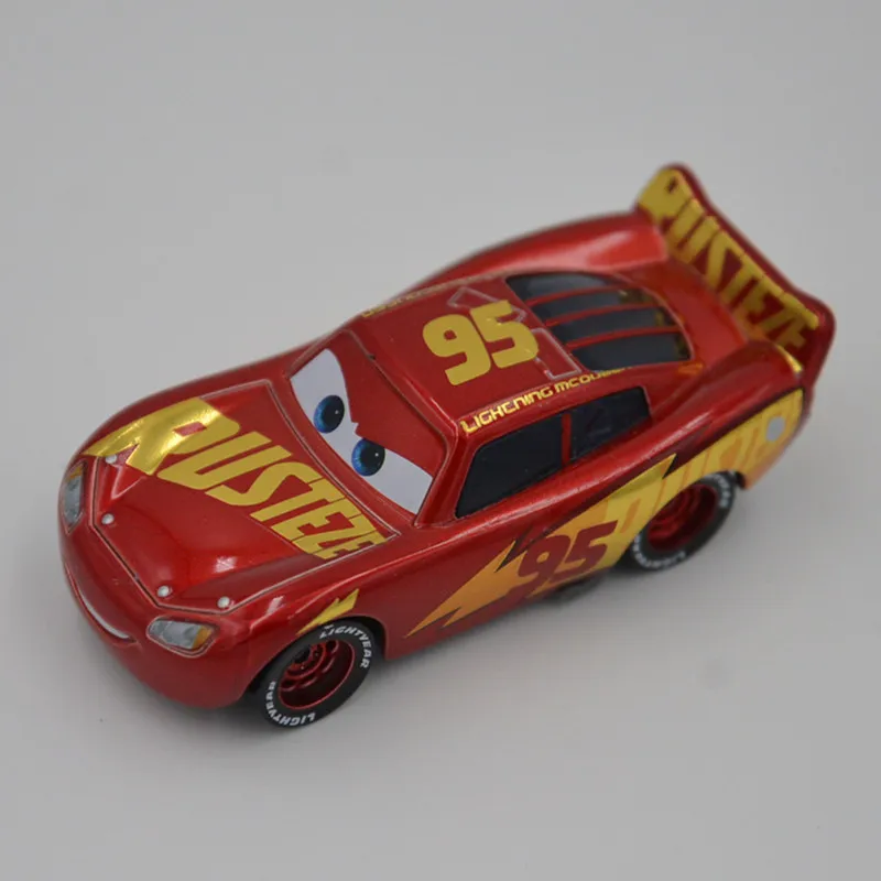 Disney Naujausias Pixar Cars 2 3 Žaibas McQueen Retas Stiliaus Mater Diecast Metalo Lydinio Automobilių Modeliu Vaikų Naujųjų Metų Geriausi Žaislai Dovanos