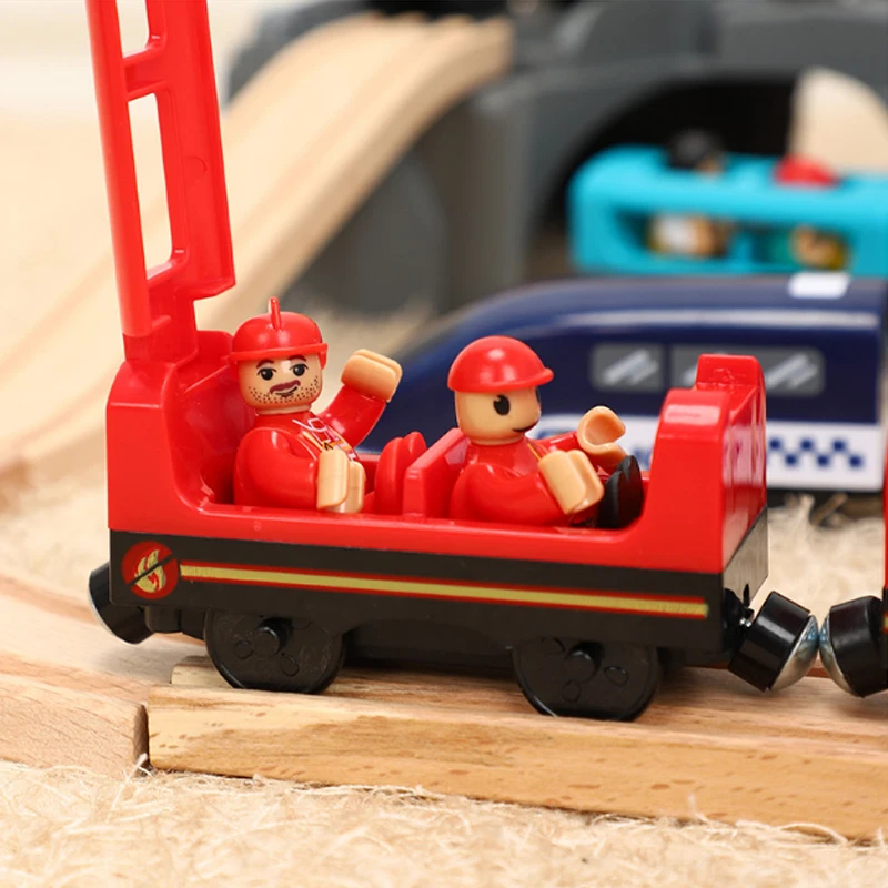 Naujas Keturių Spalvų Elektrinio Traukinio Žaislų Stebėti Vaikų kelyje su Garso Elektros Magnetinių Traukinių Suderinama su Brio Medinis takelis