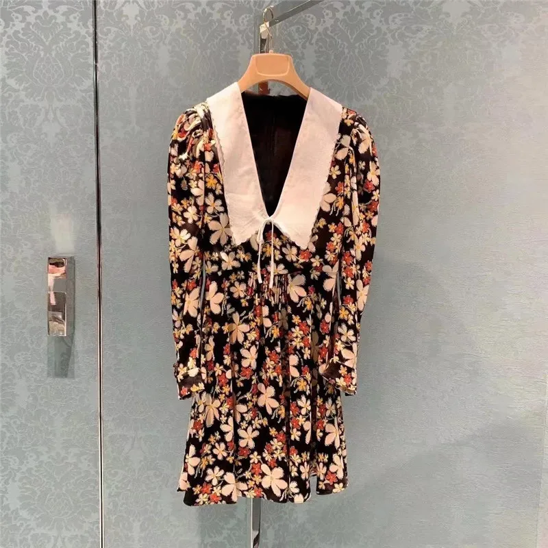 Kilimo Ir Tūpimo Tako Dizainerių Gėlių Spausdinti Mini Suknelės Moterims 2020 M. Pavasario Derliaus Ilgomis Rankovėmis Šifono Suknelė Moteris
