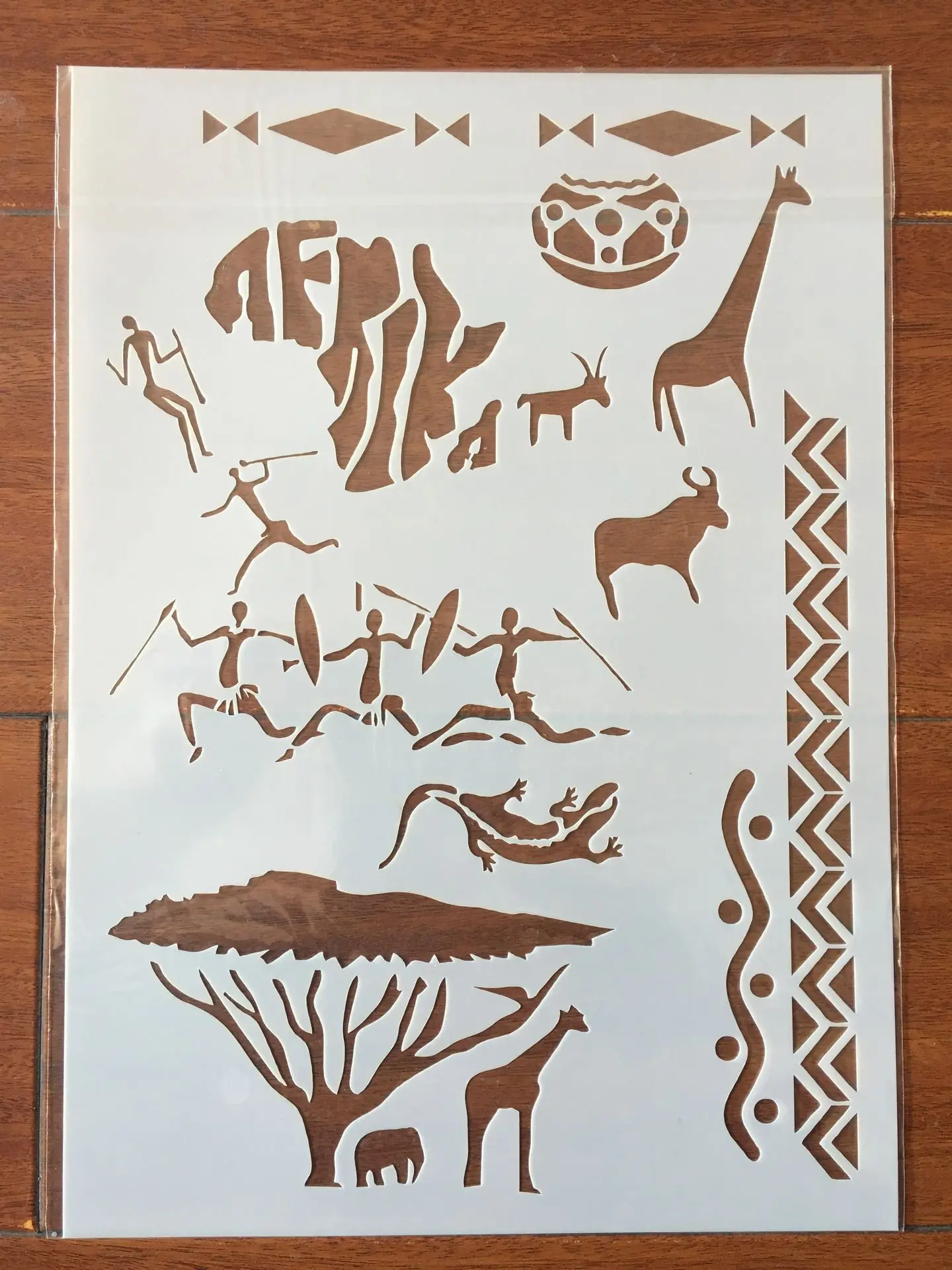 4pcs / set A4 Ananasų pelėda žirafa gyvūninės Trafaretai, Dažymas Dažymas Įspaudas užrašų knygelė Albumą Dekoratyvinis Šabloną