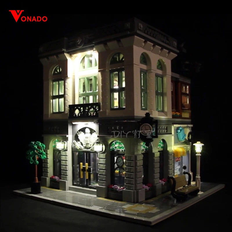 LED Apšvietimo komplektas Lego 10251 Blokai Kūrėjas, Miesto Gatvės 15001 Bankas Namas Žaislai (tik šviesos su Baterija langelį)