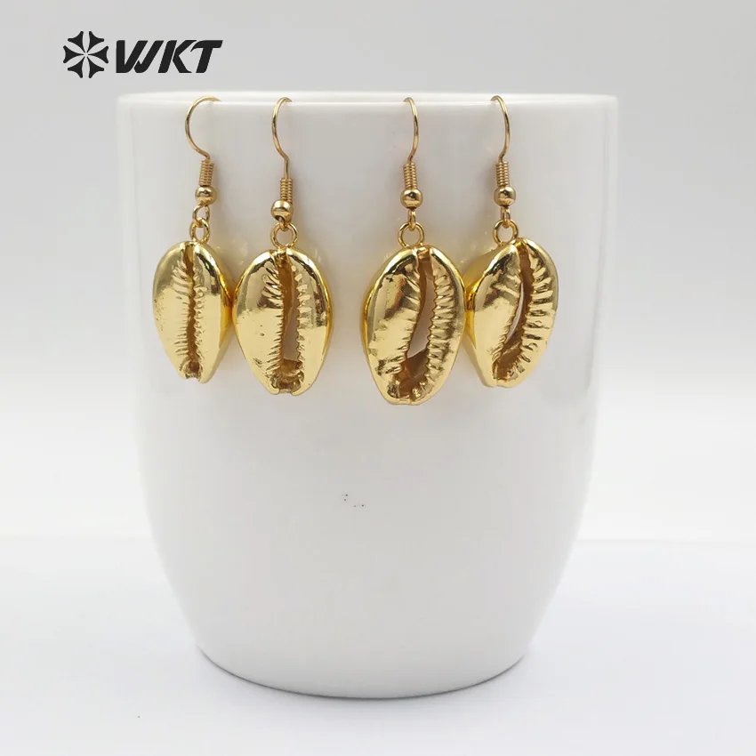 WT-E164 Gamtos hotsale aukso apvalkalo cowry auskarai cowry apvalkalas su pilna aukso artimųjų auskarai moterims aukso artimųjų auskarai