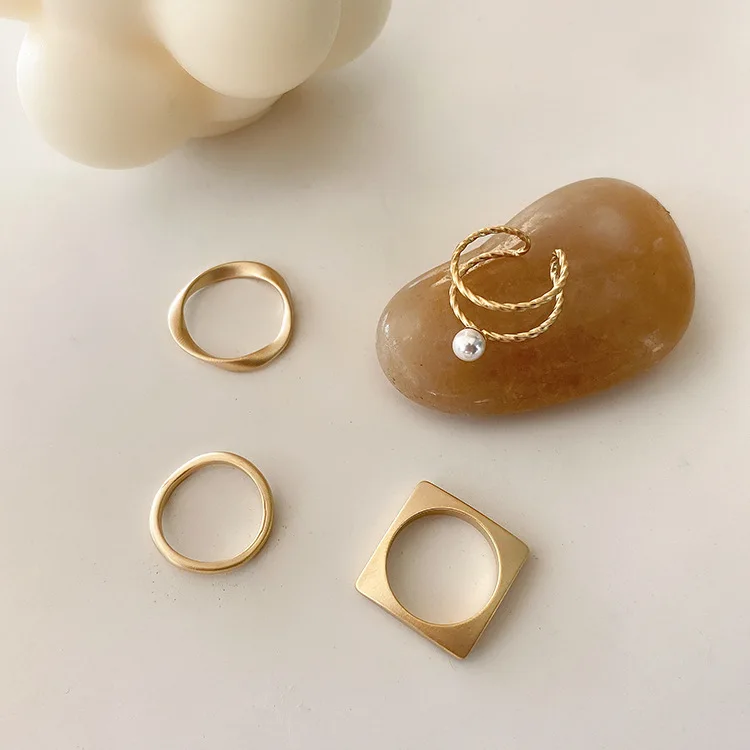 Grakštus 4pcs Mobius Aikštėje 14k Aukso Žiedus Moterims Minimalistinio Žiedai Rinkiniai su Gamtos Perlas 