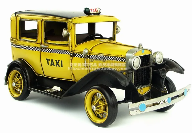 Senovinių klasikinių taksi automobilio modelis, retro vintage kaustytomis metalo amatų namų/pub/kavinė apdaila arba gimtadienio dovana