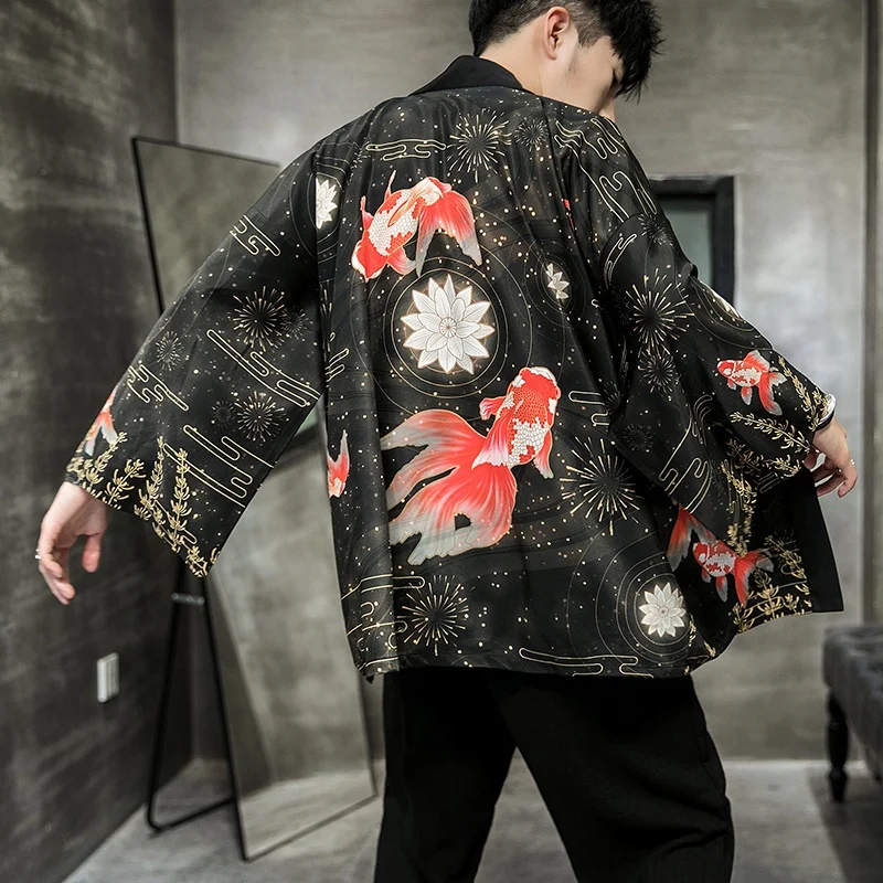Vyrai Harajuku Kimono Megztinis Vyrams Marškinėliai 2019 M. Vyras Japonijos Streetwear Hip-Hop Vasaros Vyrų Derliaus Desginer Drabužius Kimonos KK3283