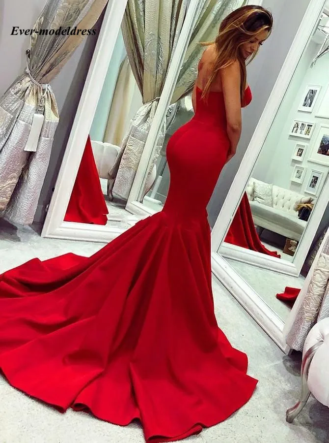 Raudona Undinėlės Bridesmaid Dresses 2021 Brangioji Užtrauktukas Atgal Valyti Traukinio Vestuves Chalatai, Plius Dydis Promenadzie Suknelė Individualų