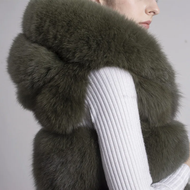 QIUCHEN PJ8062 2020 nauja, moterų žiemos kailių paltai nekilnojamojo lapės kailio liemenė su dideliu gaubtu originali kailio aukštos kokybės fox gilet karšto pardavimo
