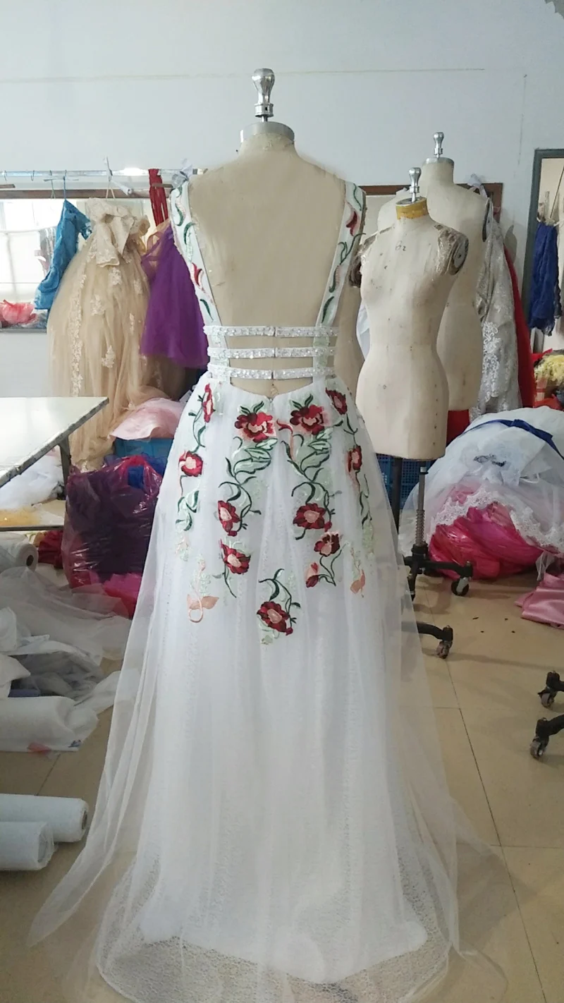 Elegantiškas Dramblio kaulo V Kaklo Nėrinių Backless Kišenės Vestuvių Suknelės su Gėlėmis vestidos de fiesta платья для девочек