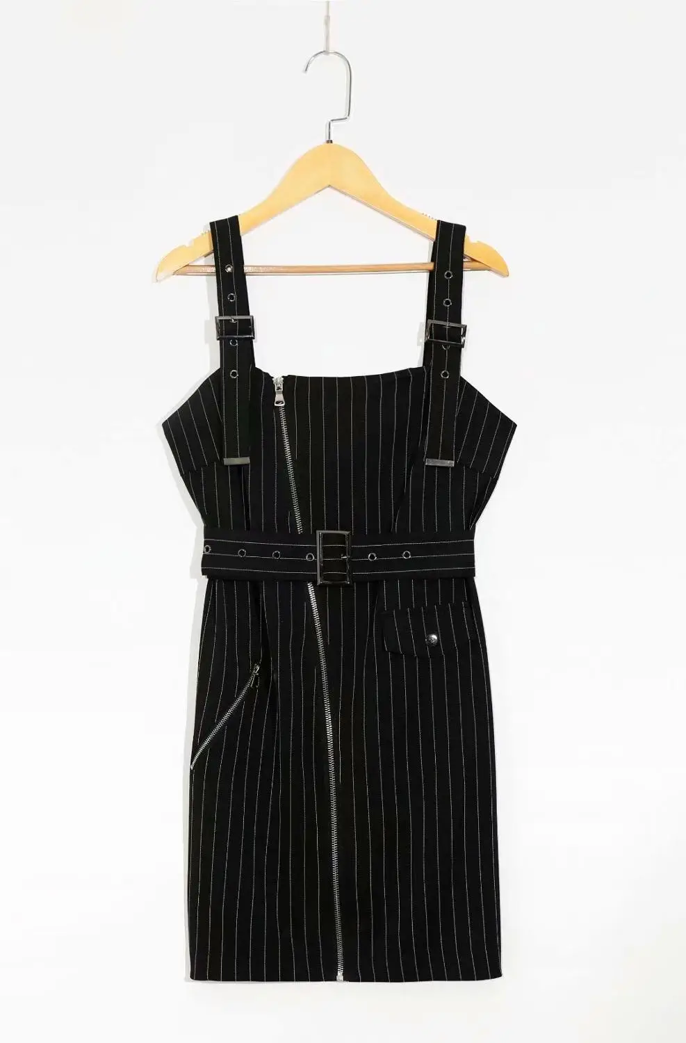 Derliaus stilingas juodos spalvos mini suknelė su v kaklo spageti dirželis varčias kišenės trumpą suknelę aukštos kokybės streetwear femme vestidos